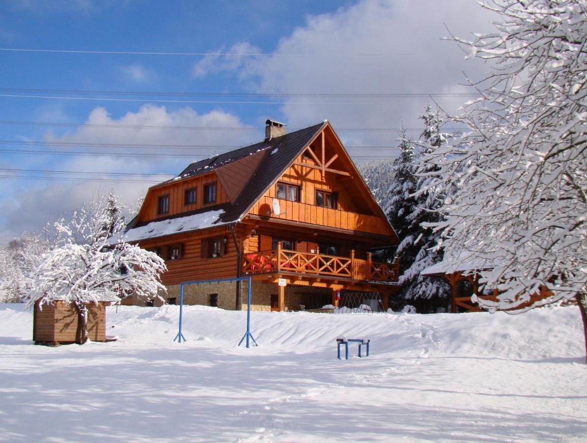 Rekreačná chata pod Jedľovinou Varin Exterior foto